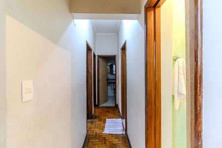 Apartamento à venda com 140m², 2 quartos e 2 vagasCorredor