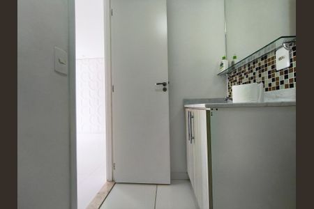 Apartamento para alugar com 54m², 2 quartos e 1 vagaBanheiro 