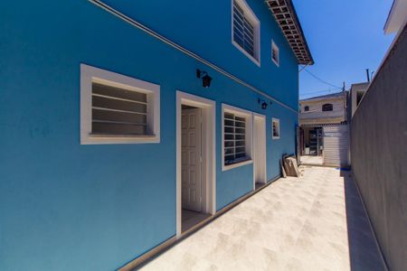 Casa para alugar com 100m², 2 quartos e 1 vaga Casa para alugar com 100m², 2 quartos e 1 vagaQuintal