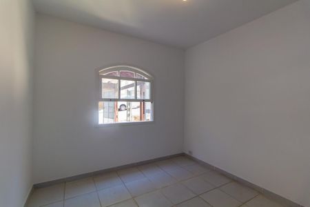Casa para alugar com 100m², 2 quartos e 1 vaga Casa para alugar com 100m², 2 quartos e 1 vagaQuarto 2