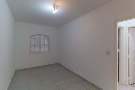 Casa para alugar com 100m², 2 quartos e 1 vaga Casa para alugar com 100m², 2 quartos e 1 vagaQuarto 1