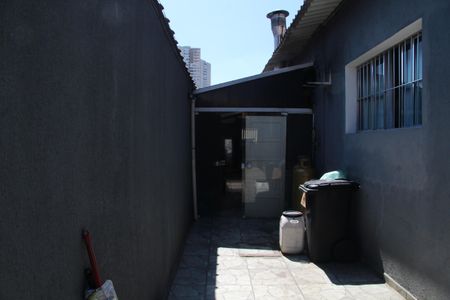 Casa à venda com 260m², 2 quartos e 3 vagasCorredor 