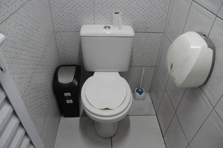 Casa à venda com 260m², 2 quartos e 3 vagasBanheiro Social