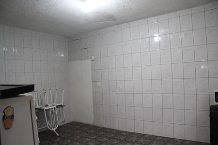 Casa à venda com 260m², 2 quartos e 3 vagasCozinha 