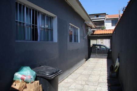 Casa à venda com 260m², 2 quartos e 3 vagasCorredor 