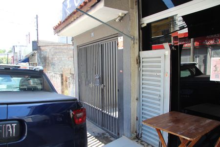 Casa à venda com 260m², 2 quartos e 3 vagasFachada