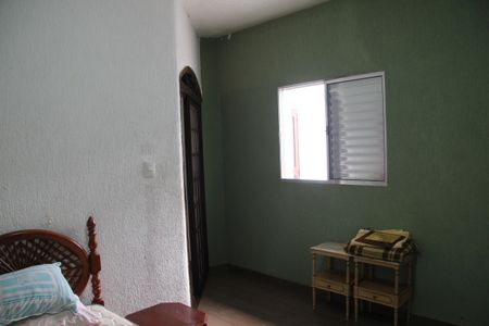 Casa à venda com 260m², 2 quartos e 3 vagasSuíte 