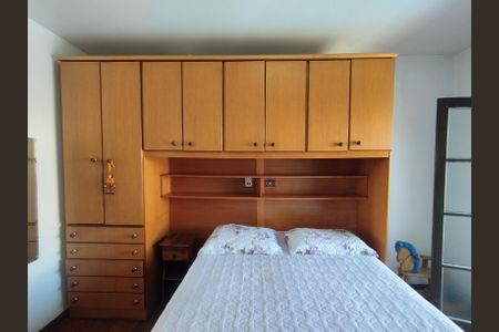 Casa à venda com 350m², 3 quartos e 6 vagasSuíte 3