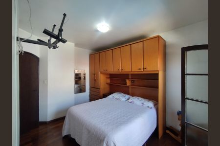 Casa à venda com 350m², 3 quartos e 6 vagasSuíte 3