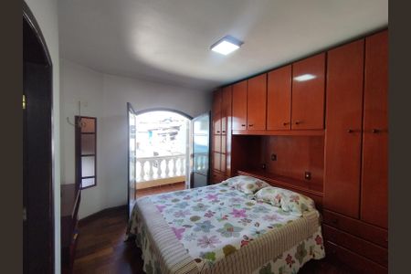 Casa à venda com 350m², 3 quartos e 6 vagasSuíte 2