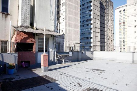 Apartamento à venda com 74m², 2 quartos e sem vagaÁrea Comum - Terraço com Churrasqueira