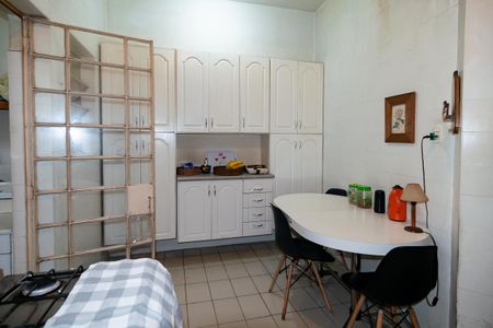 Apartamento à venda com 120m², 3 quartos e sem vagaCozinha