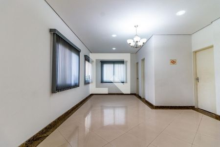 Apartamento para alugar com 56m², 2 quartos e 1 vaga Apartamento para alugar com 56m², 2 quartos e 1 vagaÁrea comum - Salão de festas