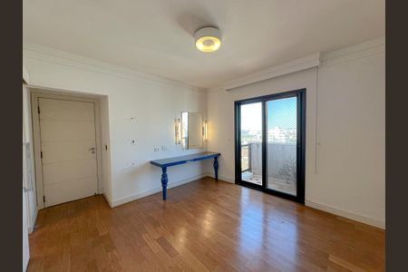 Apartamento para alugar com 315m², 5 quartos e 3 vagasSuíte