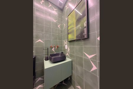 Apartamento para alugar com 315m², 5 quartos e 3 vagasBanheiro