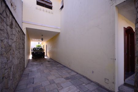 Casa à venda com 358m², 4 quartos e 5 vagas Casa à venda com 358m², 4 quartos e 5 vagasGaragem/Entrada