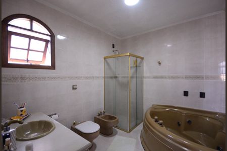 Casa à venda com 358m², 4 quartos e 5 vagas Casa à venda com 358m², 4 quartos e 5 vagasBanheiro - Quarto 1