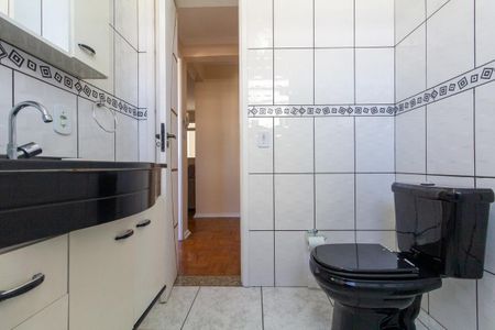 Apartamento para alugar com 66m², 2 quartos e sem vaga Apartamento para alugar com 66m², 2 quartos e sem vagaBanheiro