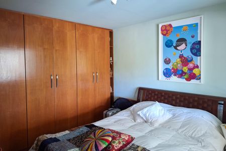 Casa de condomínio para alugar com 250m², 5 quartos e 2 vagasQuarto 3