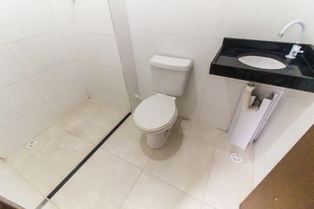 Apartamento para alugar com 38m², 2 quartos e sem vagaBanheiro