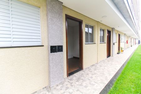 Apartamento para alugar com 38m², 2 quartos e sem vagaÁrea comum