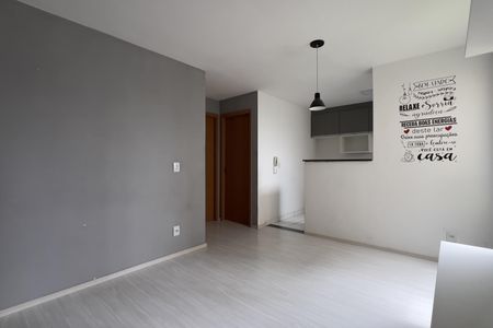 Sala de apartamento para alugar com 2 quartos, 44m² em Água Chata, Guarulhos