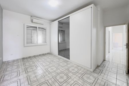 Casa para alugar com 199m², 3 quartos e 1 vaga Casa para alugar com 199m², 3 quartos e 1 vagaSuíte