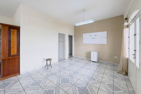 Sala de casa para alugar com 3 quartos, 199m² em Parque Santo Antonio, Jacareí