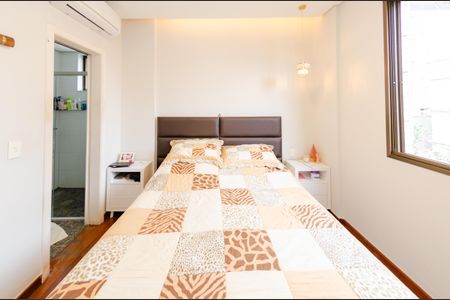 Apartamento à venda com 90m², 3 quartos e 2 vagasSuíte