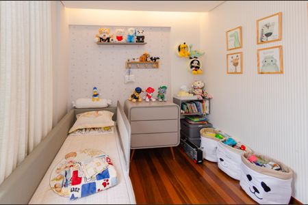 Apartamento à venda com 90m², 3 quartos e 2 vagasQuarto 1