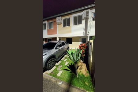 Casa de condomínio à venda com 85m², 3 quartos e 1 vaga