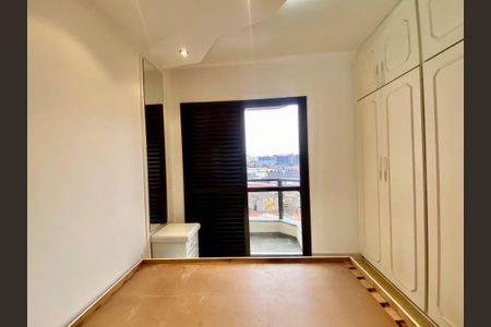 Apartamento à venda com 110m², 3 quartos e 2 vagasQuarto 2