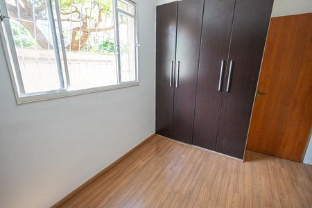 Quarto 1 de apartamento para alugar com 3 quartos, 60m² em Manacás, Belo Horizonte