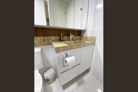 Apartamento à venda com 75m², 3 quartos e 2 vagas