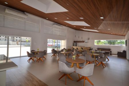 Apartamento para alugar com 47m², 2 quartos e 1 vagaÁrea comum - Salão de festas