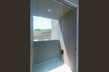 Apartamento para alugar com 47m², 2 quartos e 1 vaga Apartamento para alugar com 47m², 2 quartos e 1 vagaVaranda