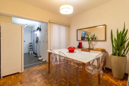 Casa de condomínio à venda com 140m², 3 quartos e 1 vaga Casa de condomínio à venda com 140m², 3 quartos e 1 vagaSala de Jantar