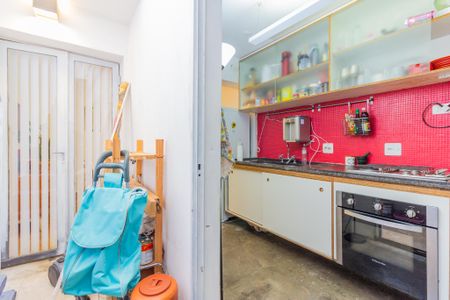 Casa de condomínio à venda com 140m², 3 quartos e 1 vaga Casa de condomínio à venda com 140m², 3 quartos e 1 vagaCozinha e Área de Serviço