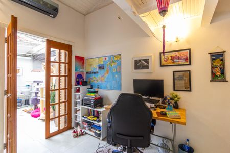 Casa de condomínio à venda com 140m², 3 quartos e 1 vaga Casa de condomínio à venda com 140m², 3 quartos e 1 vagaSuíte