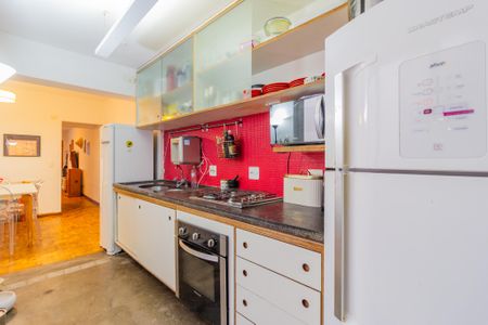 Casa de condomínio à venda com 140m², 3 quartos e 1 vaga Casa de condomínio à venda com 140m², 3 quartos e 1 vagaCozinha e Área de Serviço