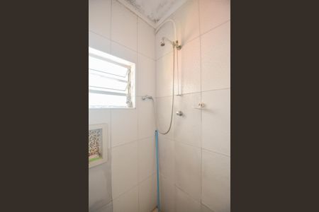 Casa à venda com 170m², 4 quartos e 2 vagasBanheiro
