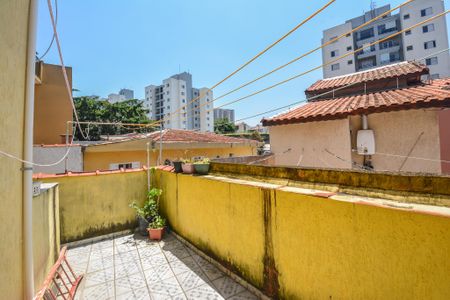 Casa à venda com 170m², 4 quartos e 2 vagasQuintal