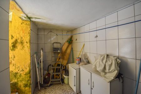 Casa à venda com 170m², 4 quartos e 2 vagasÁrea de Serviço