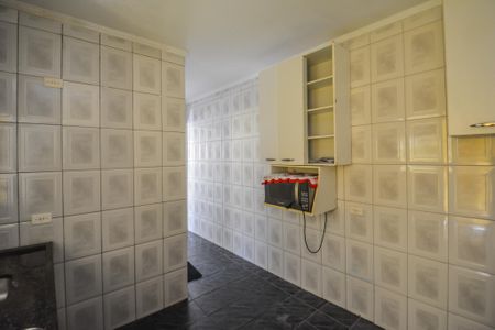 Casa à venda com 170m², 4 quartos e 2 vagasEdícula