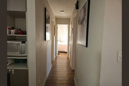 Corredor de apartamento à venda com 2 quartos, 63m² em Tijuca, Rio de Janeiro