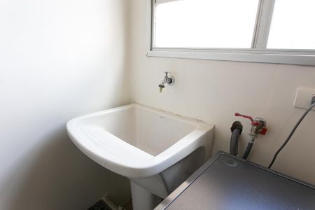 Apartamento à venda com 121m², 3 quartos e 2 vagas Apartamento à venda com 121m², 3 quartos e 2 vagasÁrea de Serviço