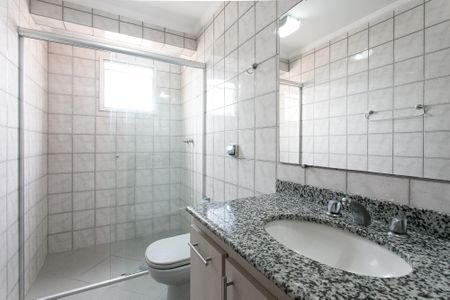 Apartamento à venda com 121m², 3 quartos e 2 vagas Apartamento à venda com 121m², 3 quartos e 2 vagasBanheiro Social