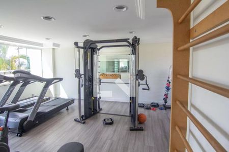 Apartamento à venda com 121m², 3 quartos e 2 vagas Apartamento à venda com 121m², 3 quartos e 2 vagasÁrea comum - Academia