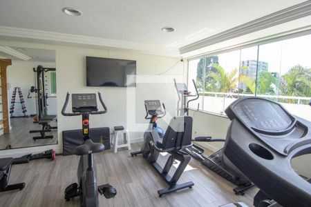 Apartamento à venda com 121m², 3 quartos e 2 vagas Apartamento à venda com 121m², 3 quartos e 2 vagasÁrea comum - Academia