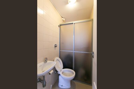 Apartamento à venda com 121m², 3 quartos e 2 vagas Apartamento à venda com 121m², 3 quartos e 2 vagasBanheiro de Serviço